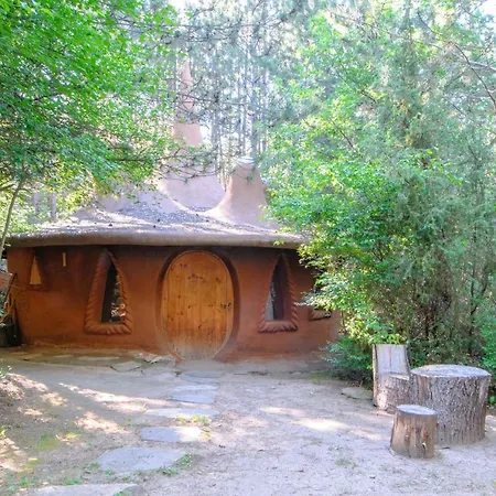 Hébergement de vacances Holiday Omaya Eco Village Gaytaninovo